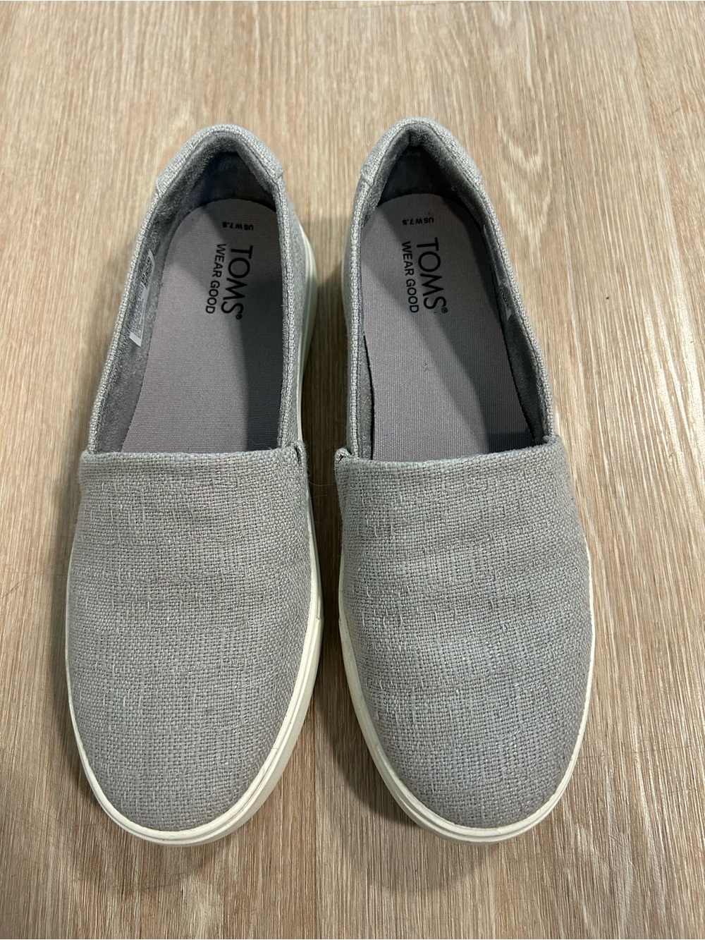 TOMS Slip-On Sneaker in Light Gray Canvas